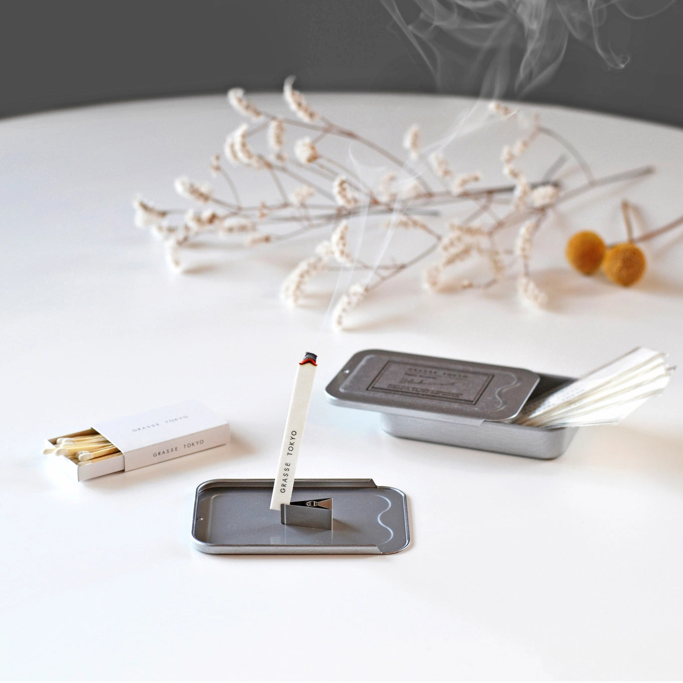 [Preorder] Grassetokyo Paper Incense - Blackcurrant